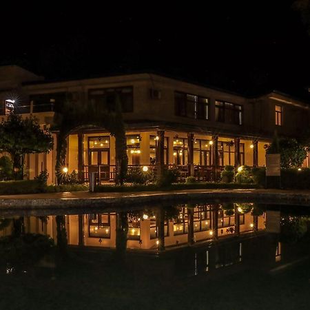 Bharatpur Garden Resort Buitenkant foto