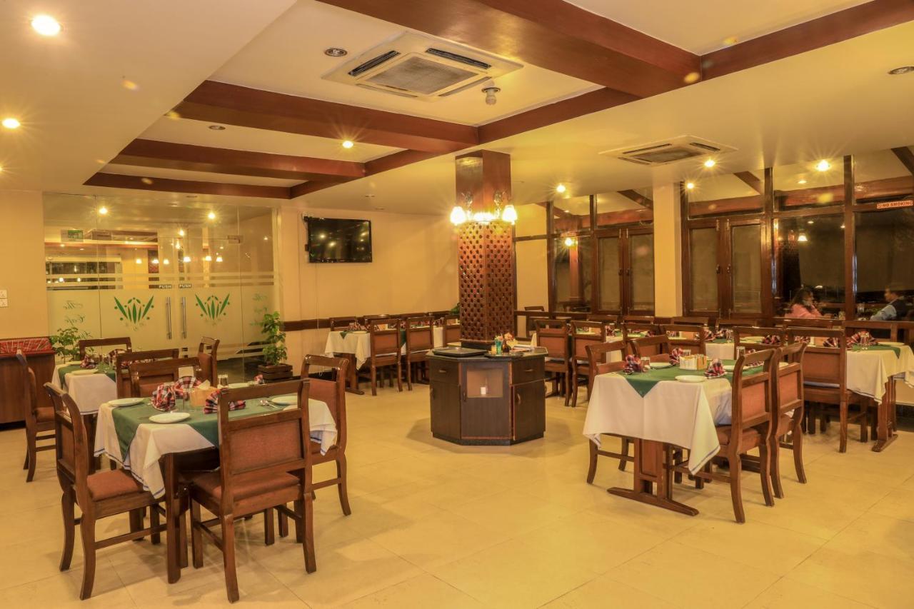 Bharatpur Garden Resort Buitenkant foto